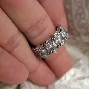 Women's size 8 cubic zirconia ring - stainless steel